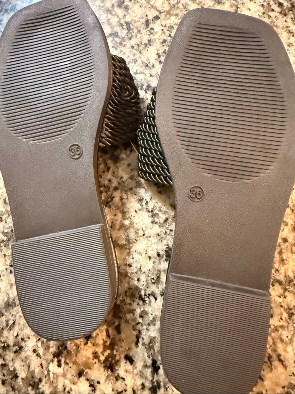 Sandals for women’s